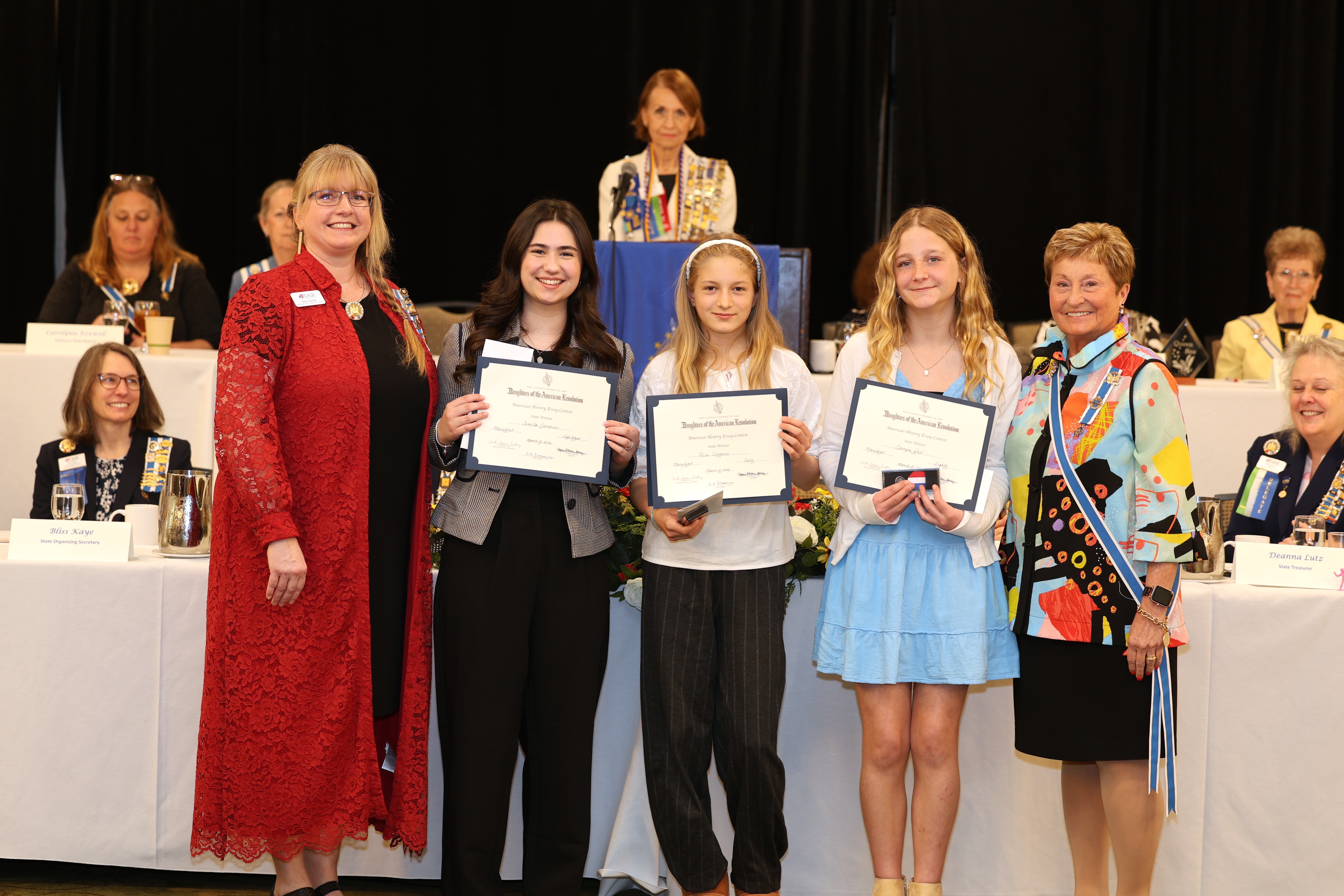 Two HCPS Students Earn State Recognition in DAR Essay Contests